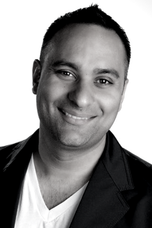 https://www1authoring.brampton.ca/EN/Arts-Culture-Tourism/Cultural-Services/PublishingImages/Walk-of-Fame/Russell-Peters/Headshot_russellPeters.png