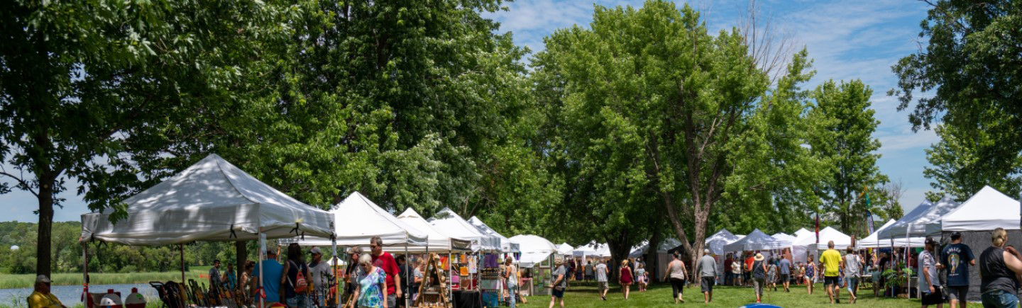 https://wwwauthoring.brampton.ca/EN/PublishingImages/homePage/Events%20and%20Tourism/grow%20green_Adam%20Auckbaraullee.jpg