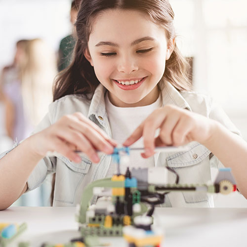 Engineering LEGO™  Simple Machines Level 1